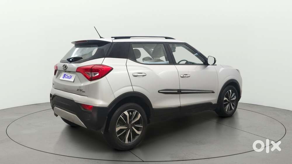 Mahindra Xuv300 W8 Option, 2020, Petrol