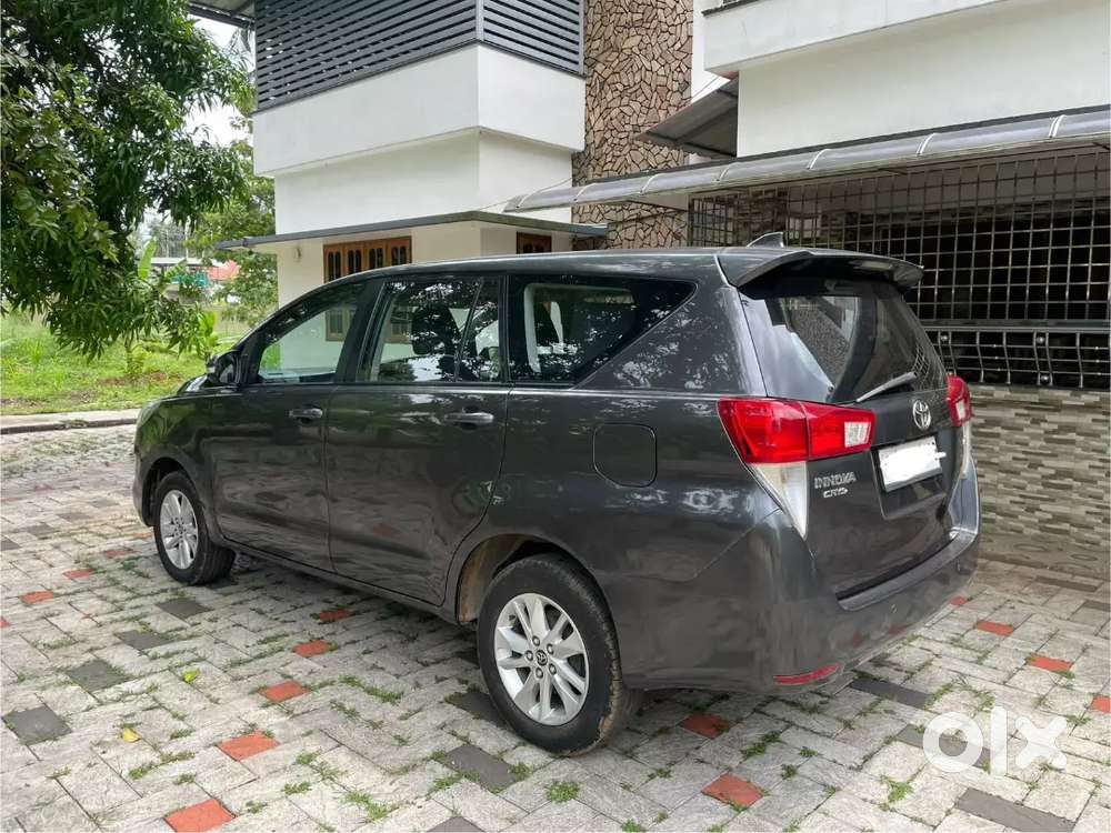 Toyota Innova Crysta 2017 Diesel Manual Car