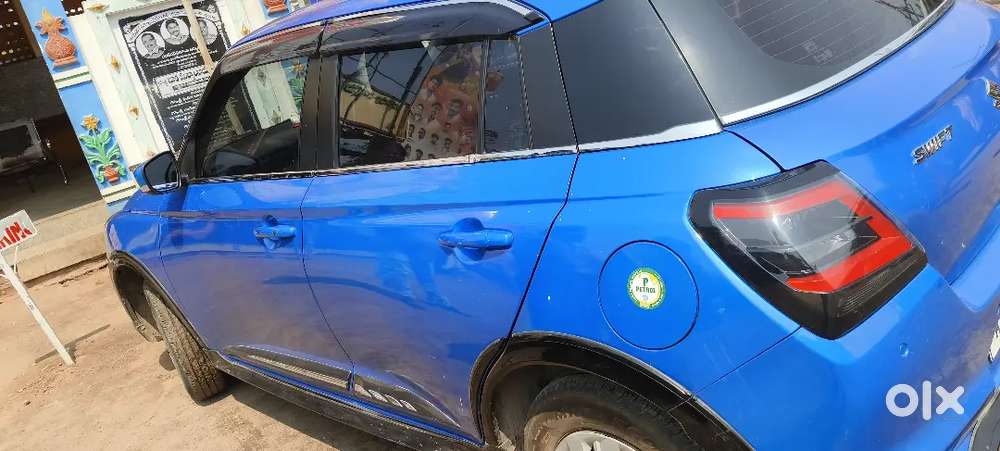 Maruti Suzuki Swift 2024 Petrol 13065 Km Driven Automatic