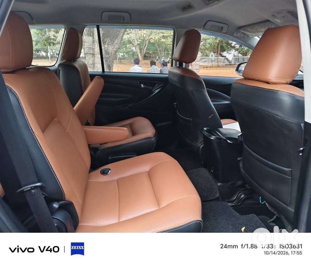 Toyota Innova Crysta 2.4 G Mt 7 Str, 2018, Diesel