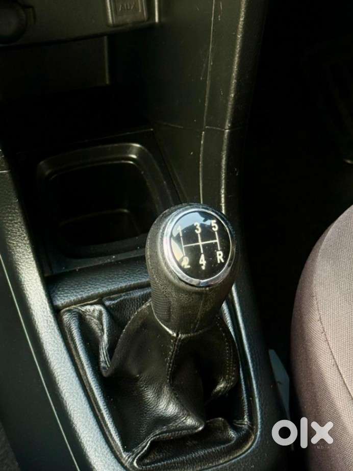 Maruti Suzuki Swift Vvt Zxi, 2013, Petrol