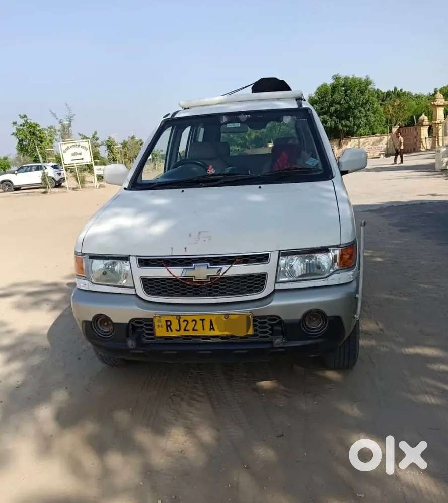Chevrolet Tavera Neo 3 2016