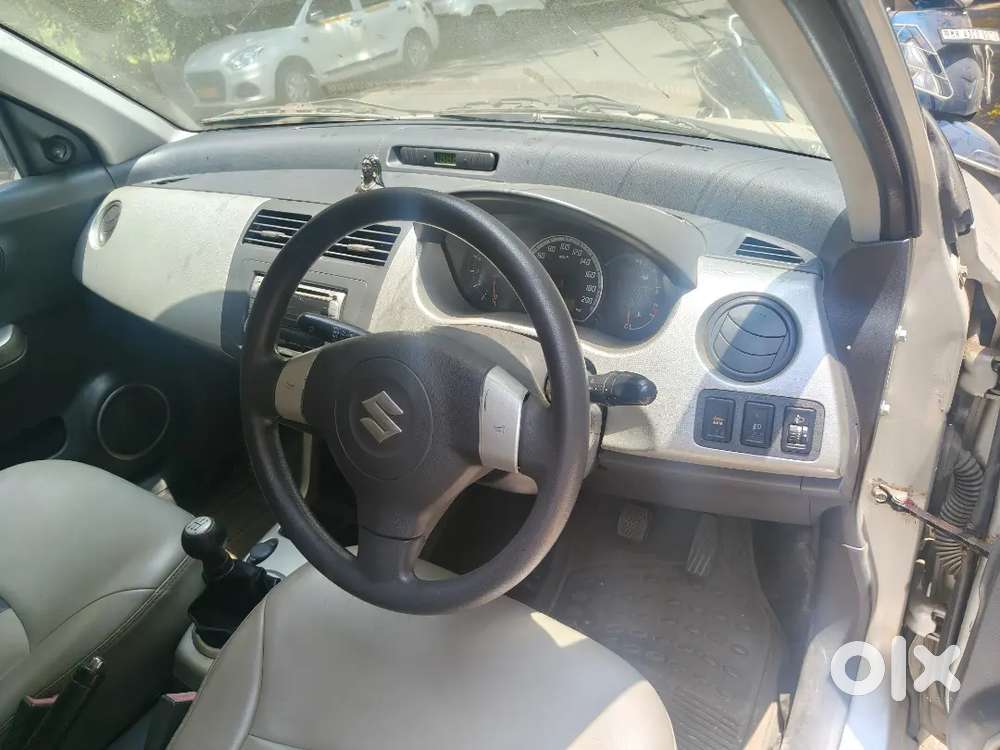Maruti Swift Vxi  2006 Model