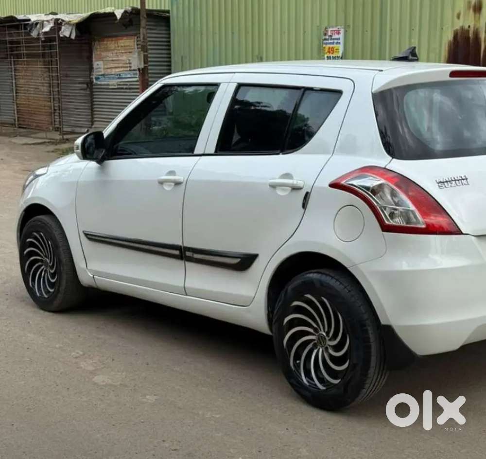 Maruti Suzuki Swift 2014 Cng & Hybrids 81000 Km Driven