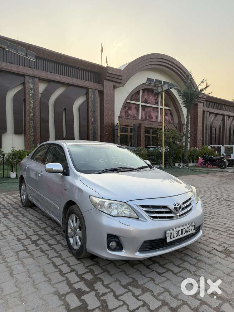 Toyota Corolla Altis 1.8 Sportz, 2011, Petrol
