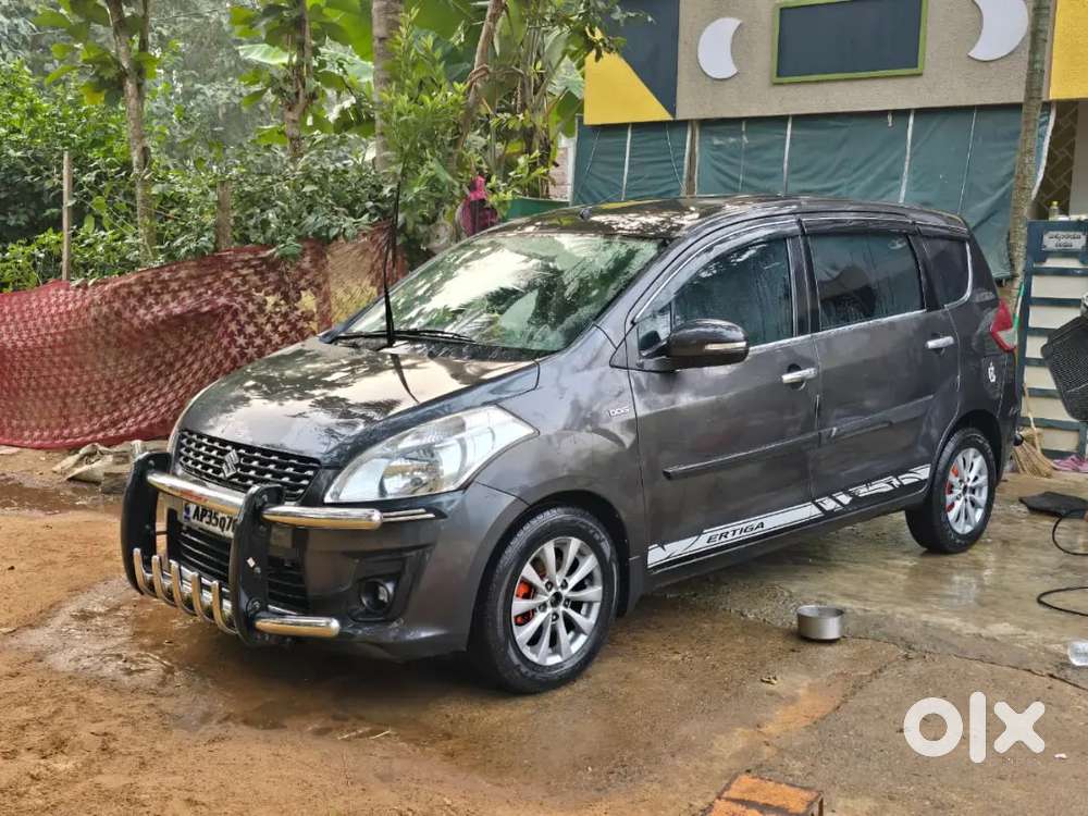 Maruti Ertiga Zdi 2012