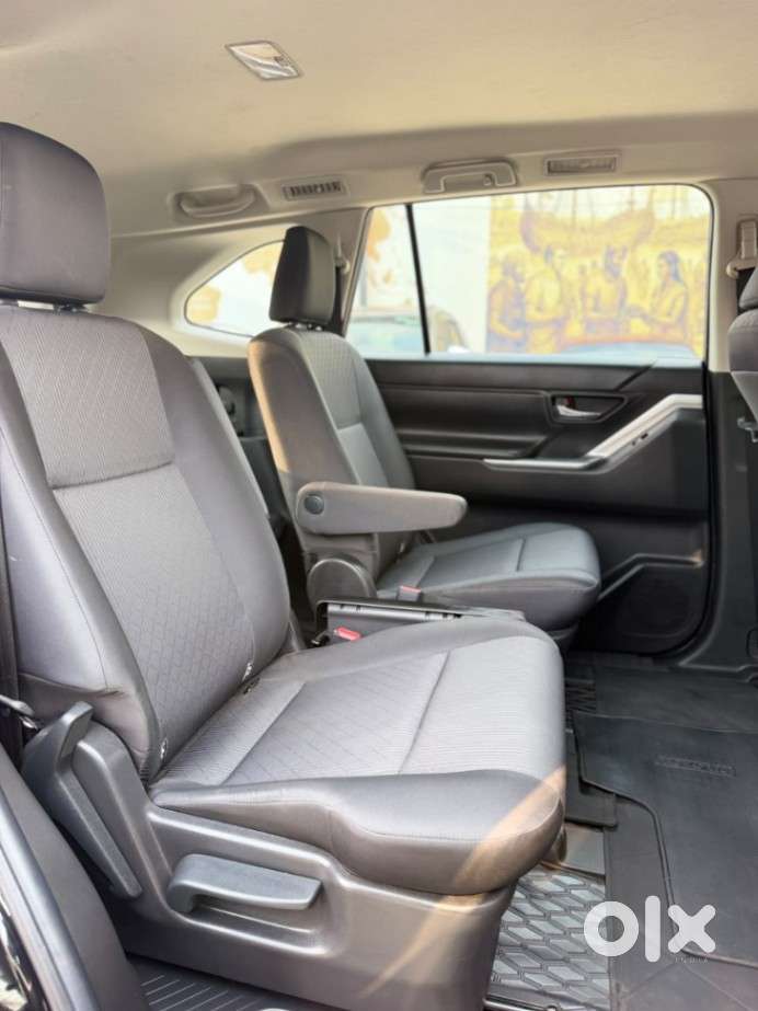 Toyota Innova Hycross 2.0 Gx 7 Str, 2023, Petrol