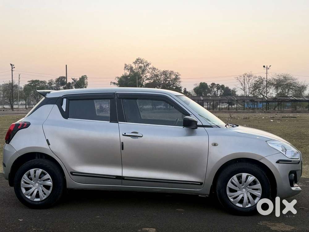 Maruti Suzuki Swift Vvt Lxi, 2021, Petrol