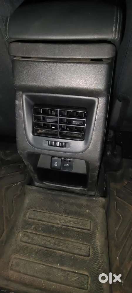 Maruti Suzuki Vitara 1.5 2024