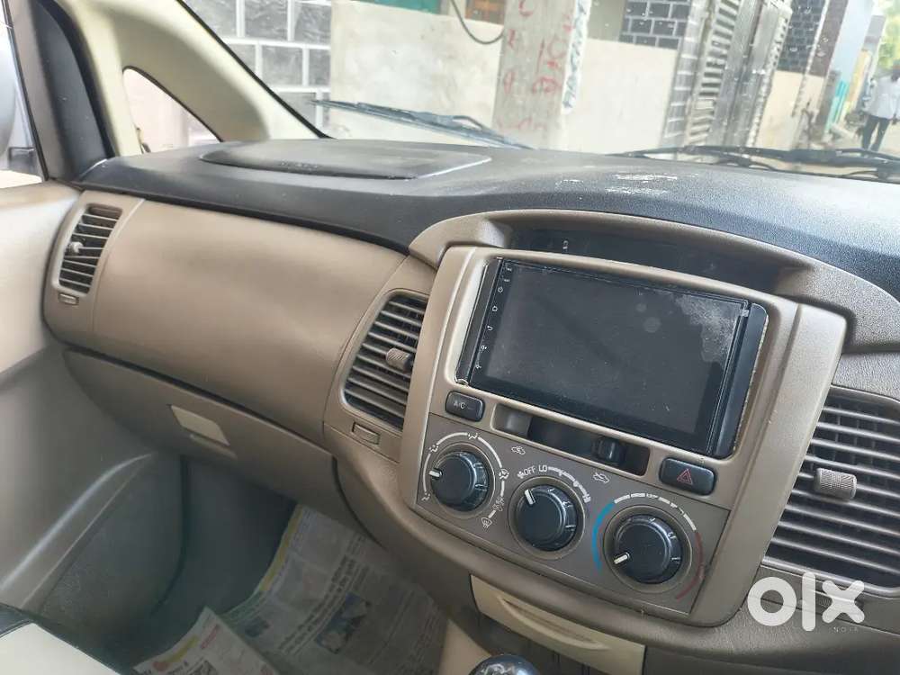 Toyota Innova Hycross 2015 Diesel 85270 Km Driven