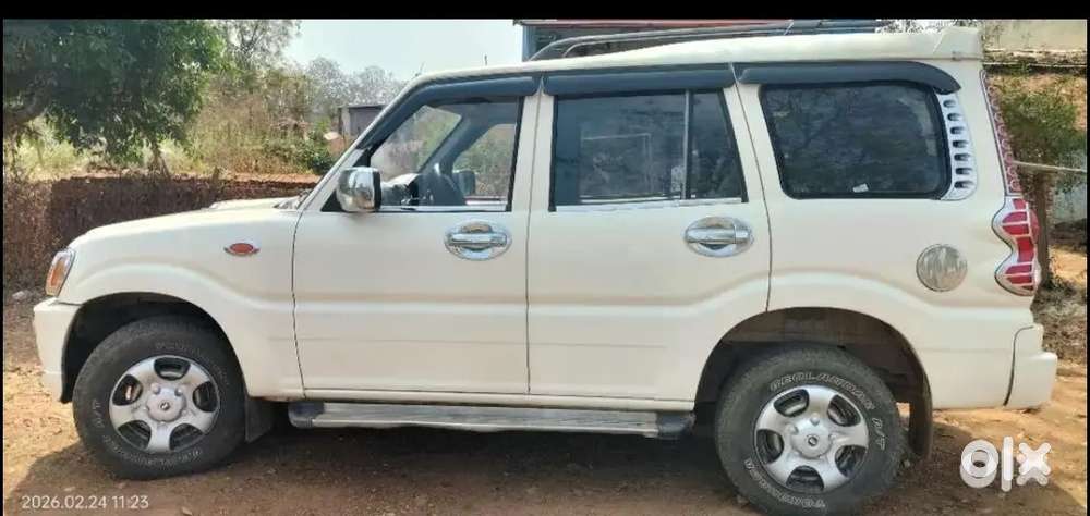 Mahindra Scorpio 2013