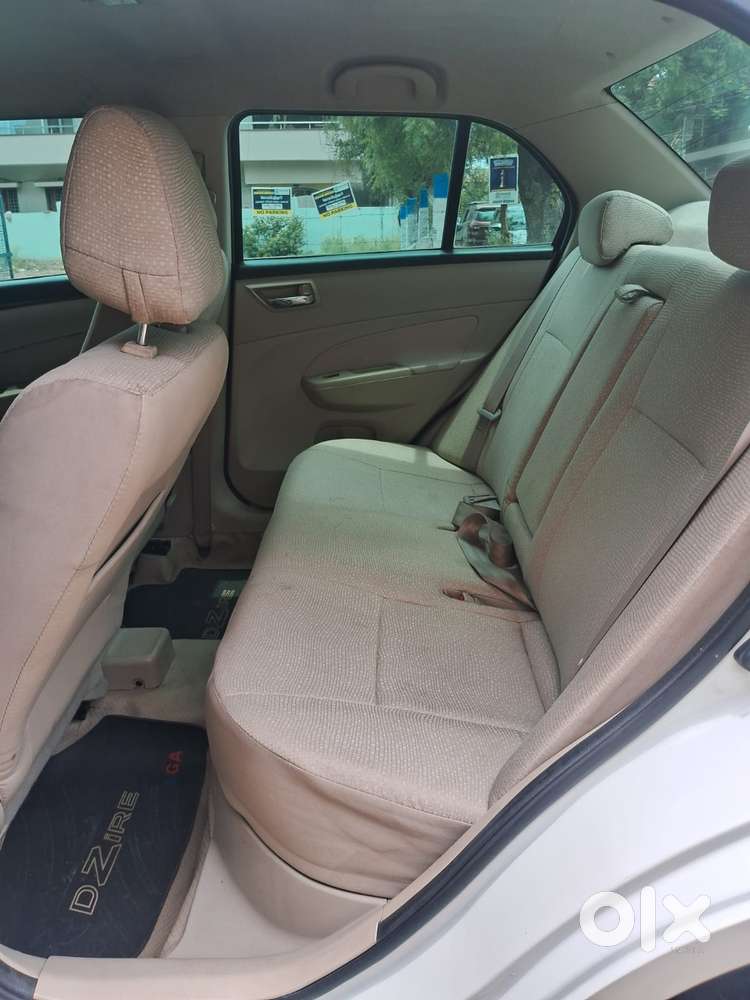 Maruti Suzuki Swift Dzire 1.2 Zxi Bsiv, 2014, Petrol