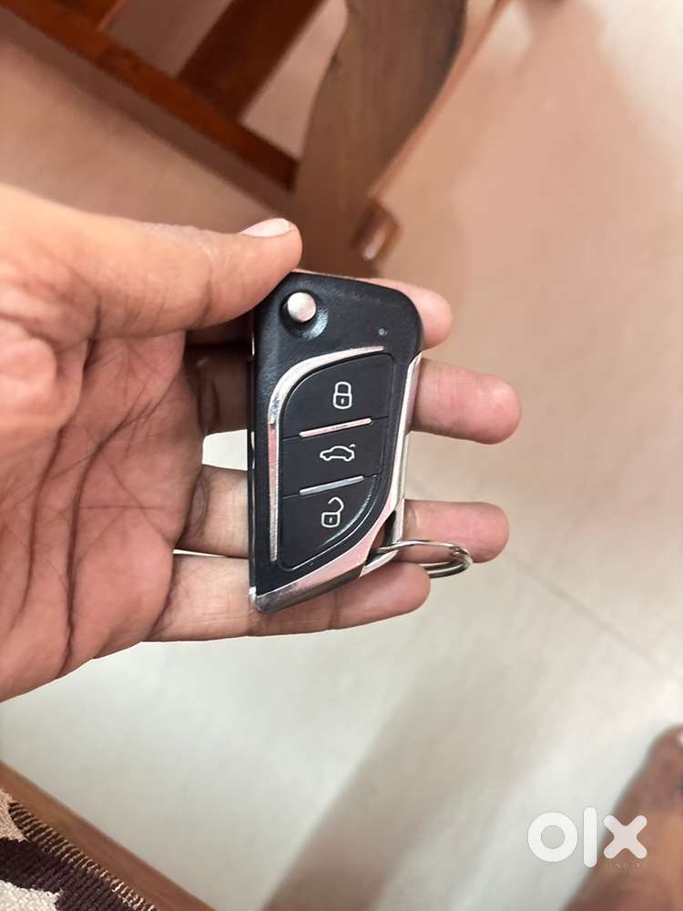 Mahindra Xylo Diesel 2013 E8 Bs4 Car Available For Sale