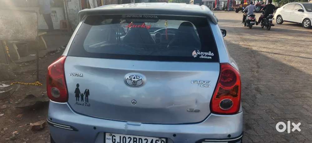 Toyota Etios Liva 2011
