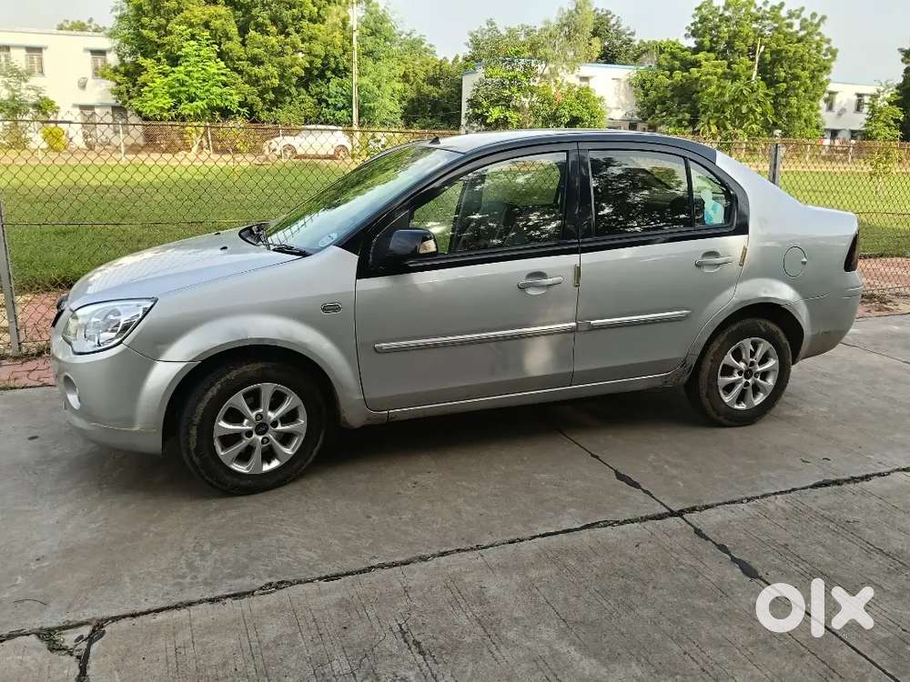 Ford Fiesta Classic 2012 Diesel 140000 Km Driven