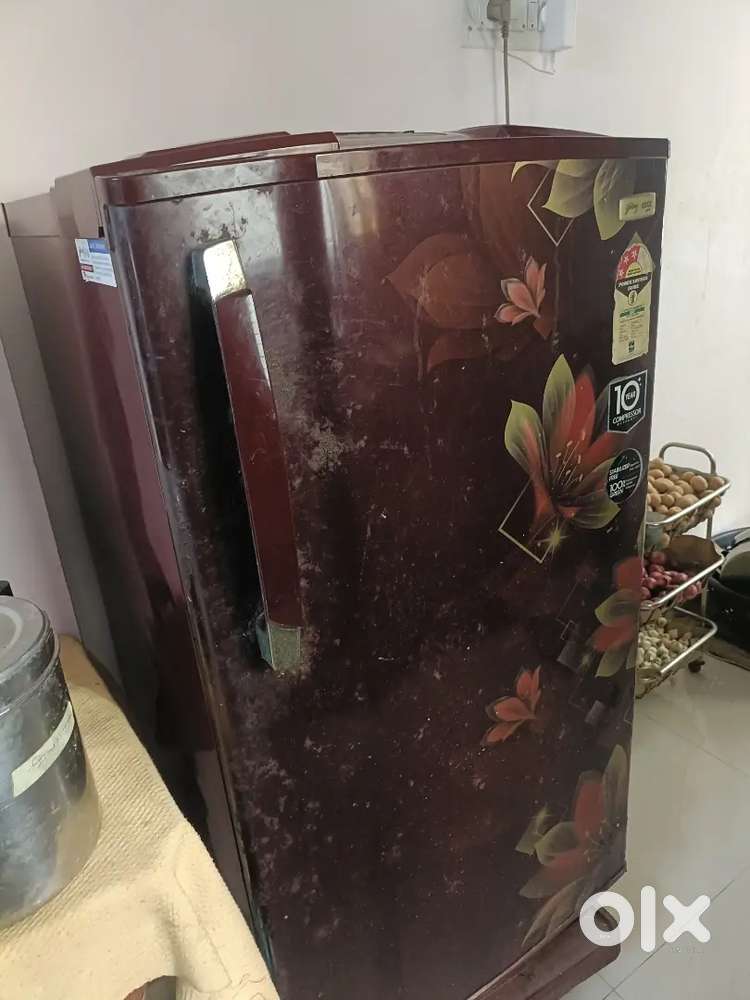 Refrigerator for Sale!