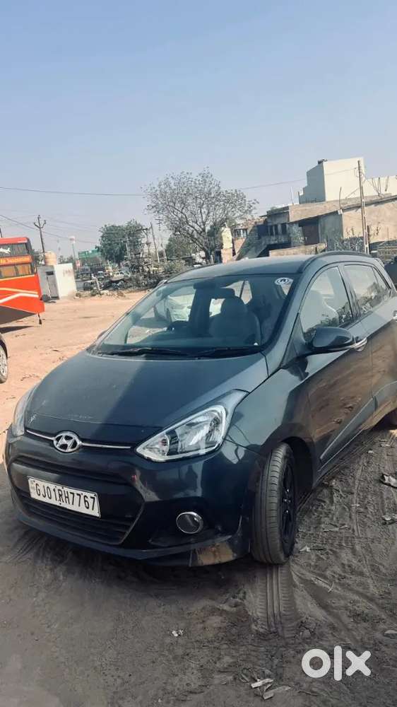 Hyundai Grand I10 2014 Diesel 100000 Km Driven