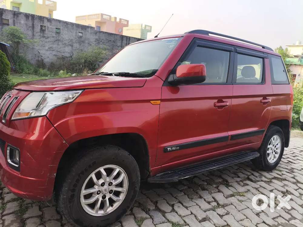 Mahindra Tuv 300 T8