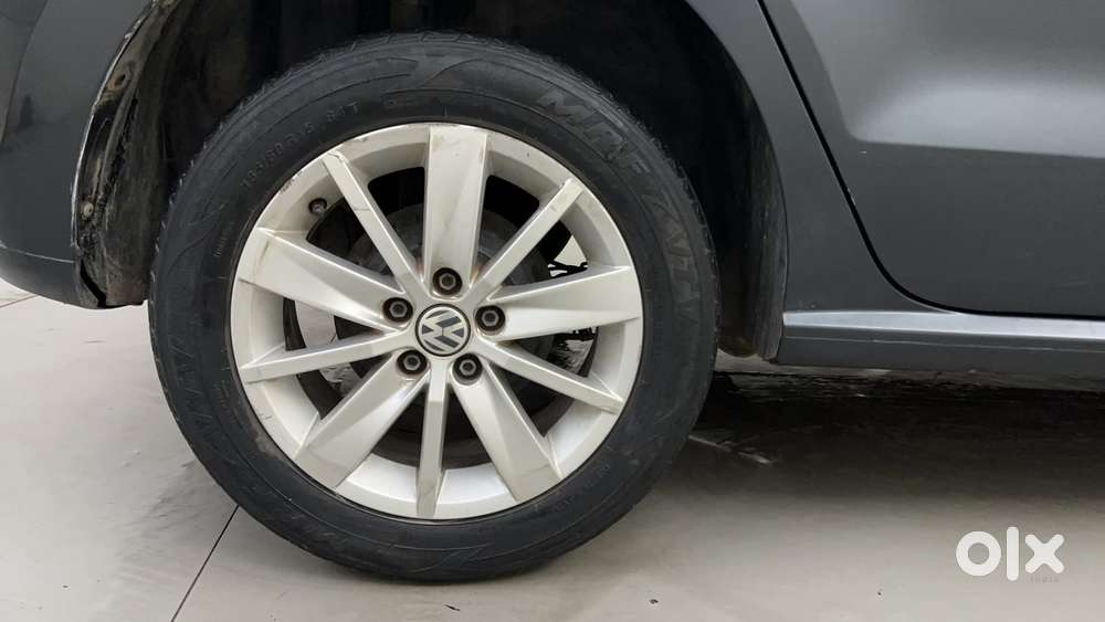 Volkswagen Polo 2009-2013 Petrol Highline 1.2l, 2016, Petrol