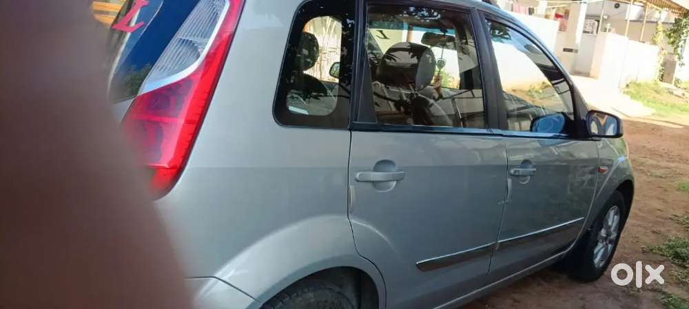 Ac Powerstaring Power Window Touchscree .  Camera Alloys Wheel Remote