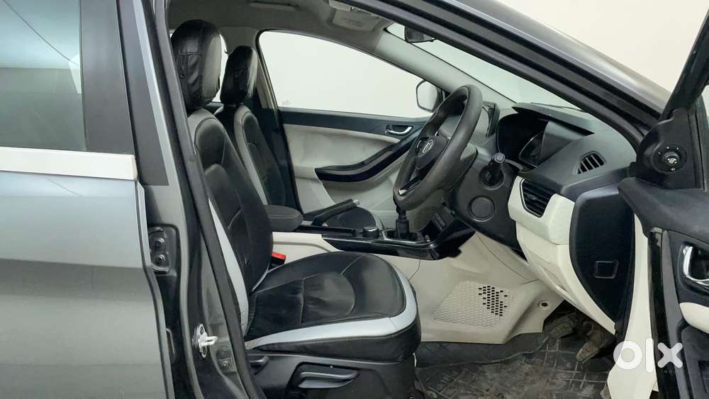 Tata Nexon 1.2 Revotron Xz Plus, 2021, Petrol