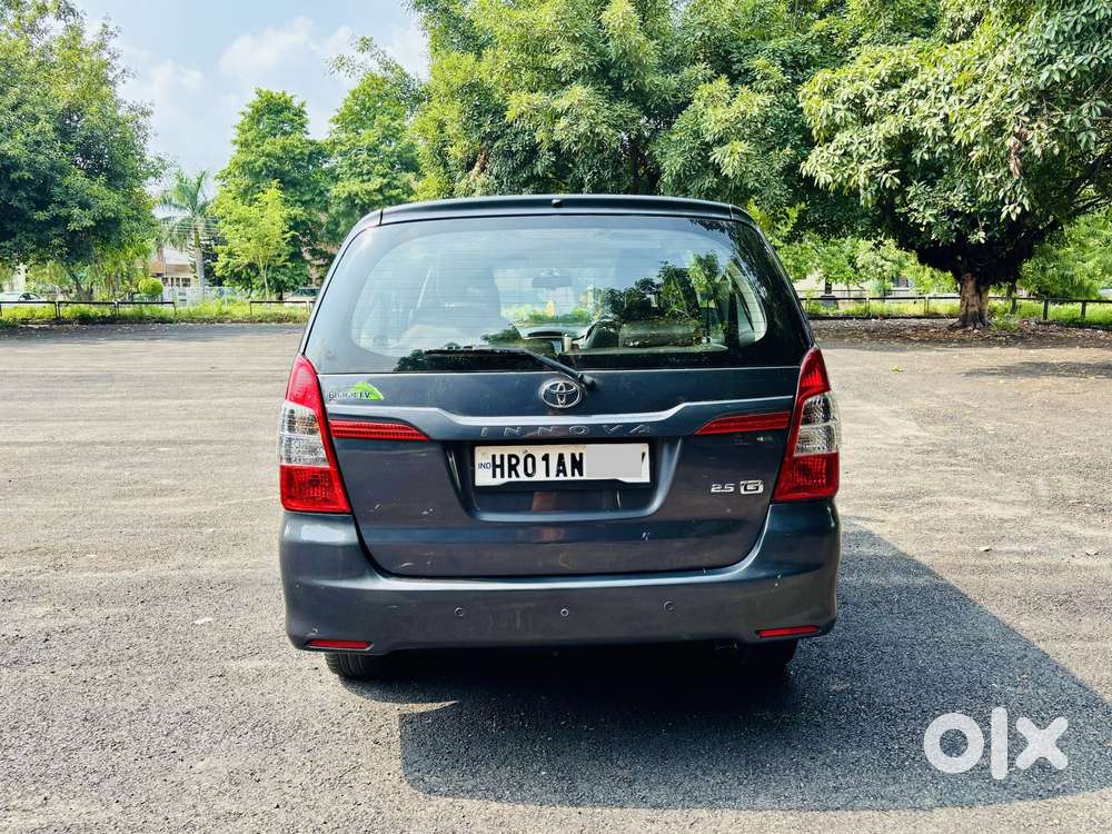 Toyota Innova 2.5 G (diesel) 7 Seater Bs Iv, 2015, Diesel