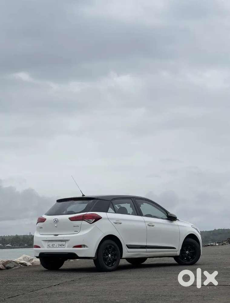 2015 Hyundai I20 Vtvt Petrol | Borla Exhaust Installed | Premium Hatch