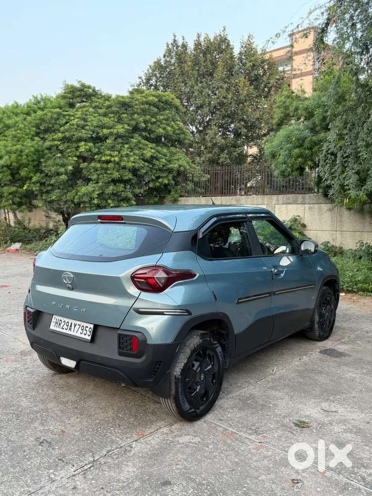 Tata Punch 1.2 Revotron Adventure Rhythm Pack Mt, 2022, Petrol