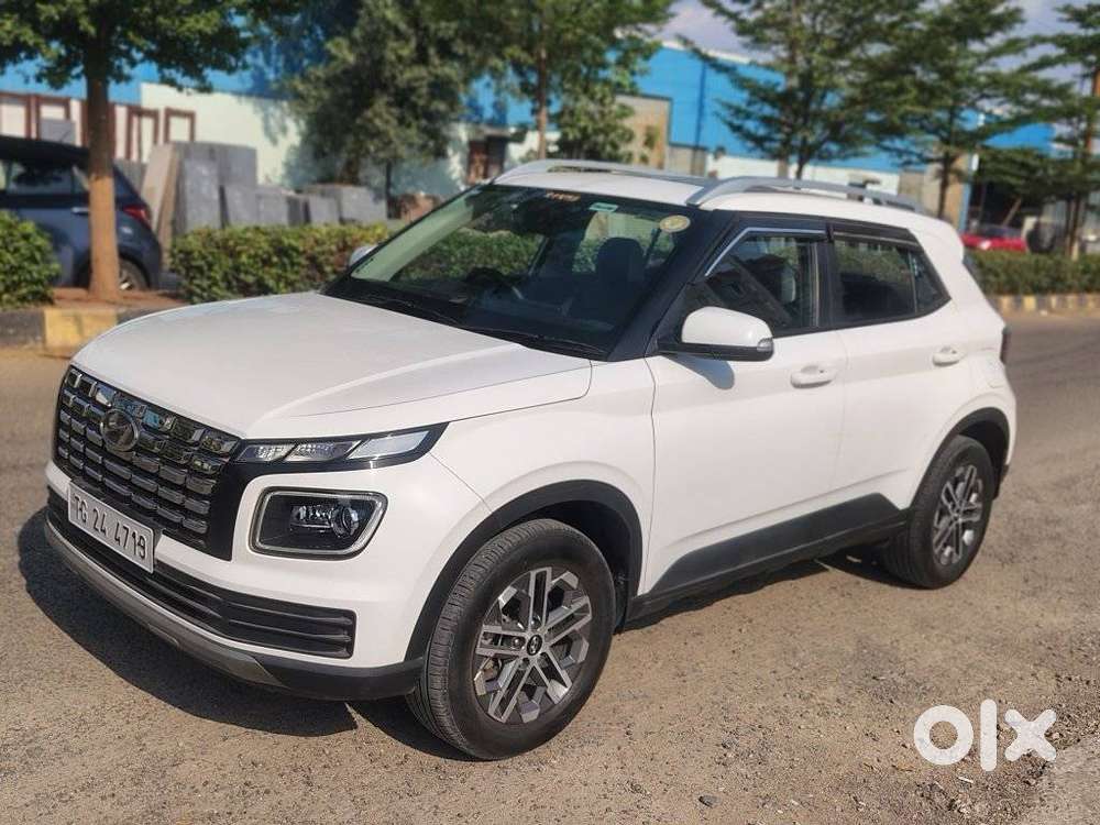 Hyundai Venue Sx (o) Mt 1.5 Diesel, 2024, Diesel