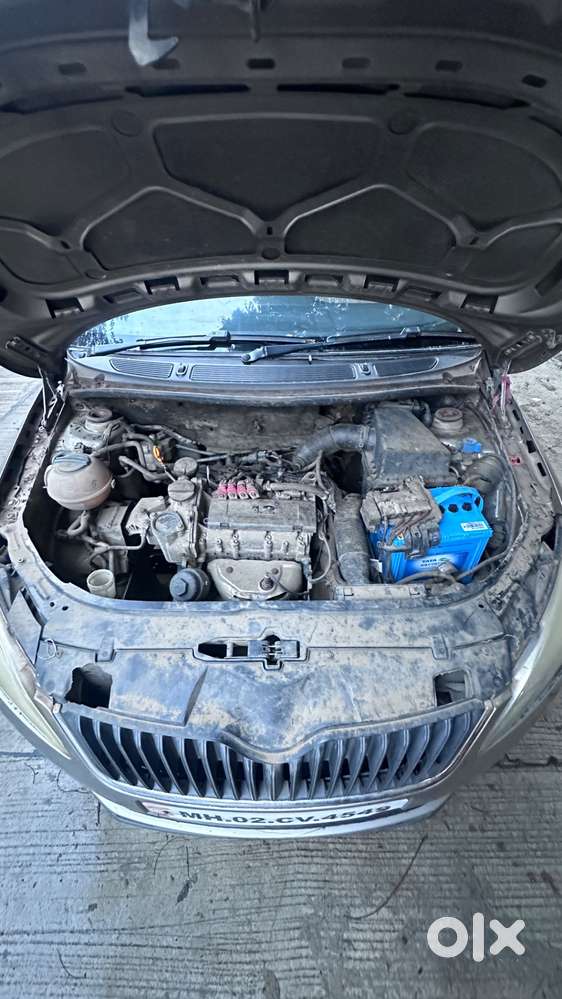 Skoda Fabia 1.2l  Cng + Petrol  Nov 2012  Excellent Mint Condition