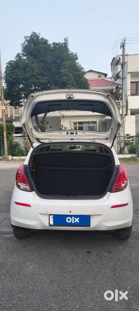 Hyundai I20 Magna 1.2 Vtvt, 2013, Petrol