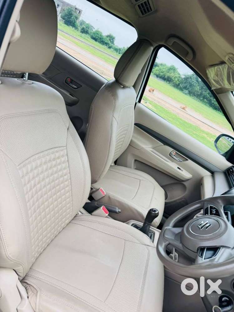 Maruti Suzuki Ertiga, 2023, Petrol