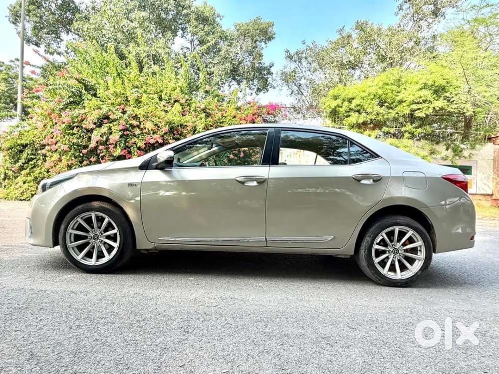 Toyota Corolla Altis 1.8 Vl Cvt, 2015, Petrol