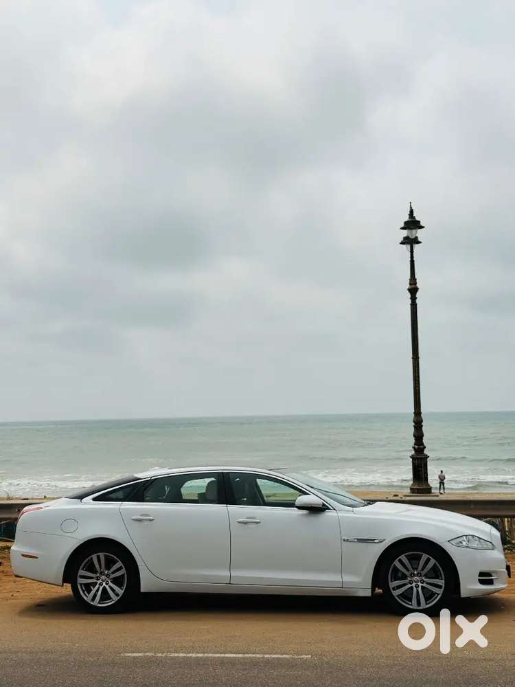 Jaguar Xj 2015 Diesel Well Maintained