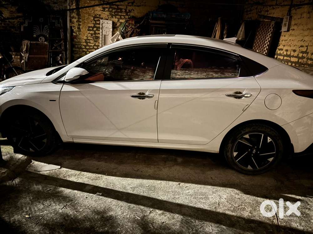 Hyundai Verna Petrol Automatic 2022