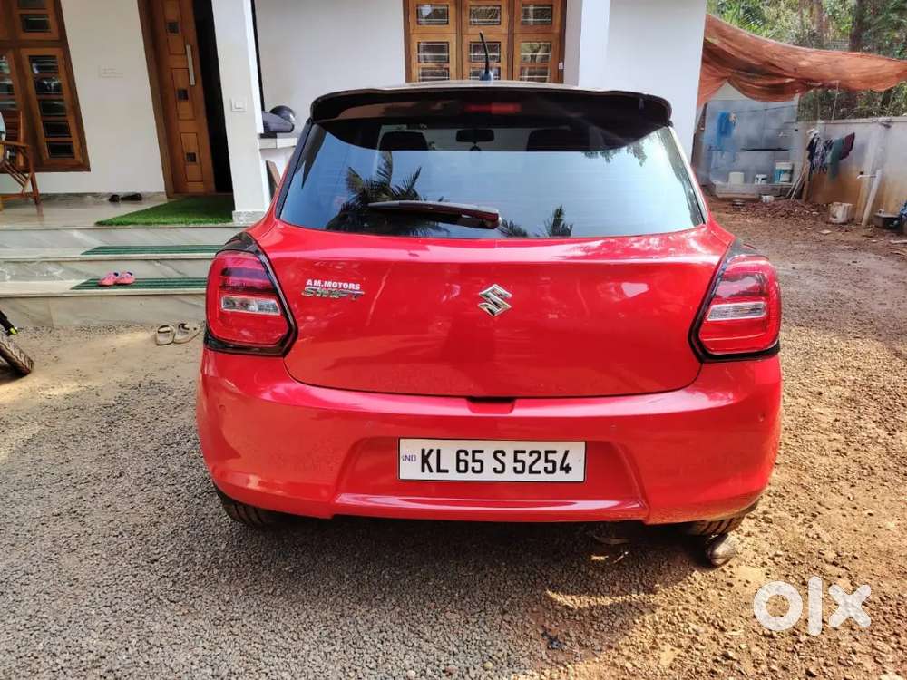 Maruti Suzuki Swift 2022 Petrol 50900 Km Driven