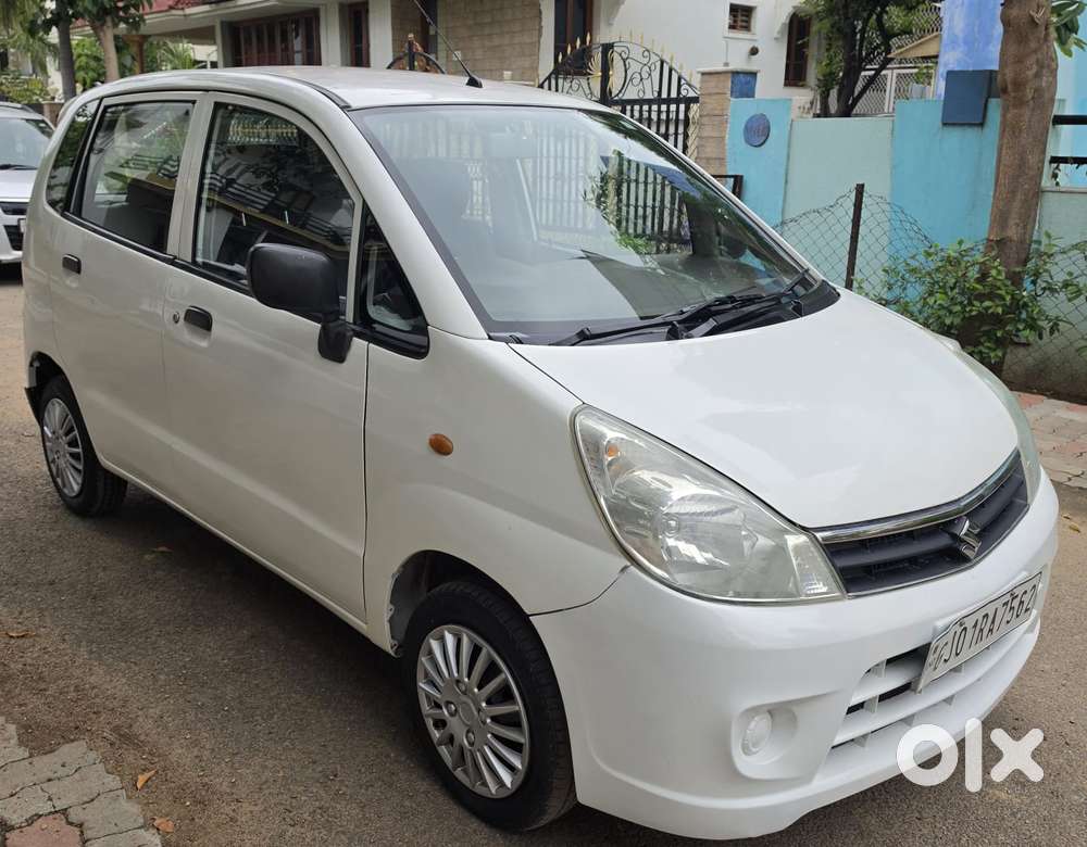 Maruti Suzuki Zen Estilo Lxi Bs Iv, 2013, Petrol