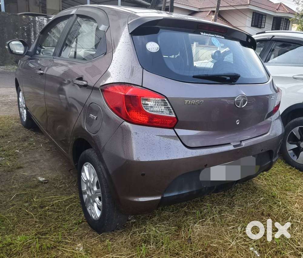 Tata Tiago 1.2 Revotron Xz (o), 2016, Petrol