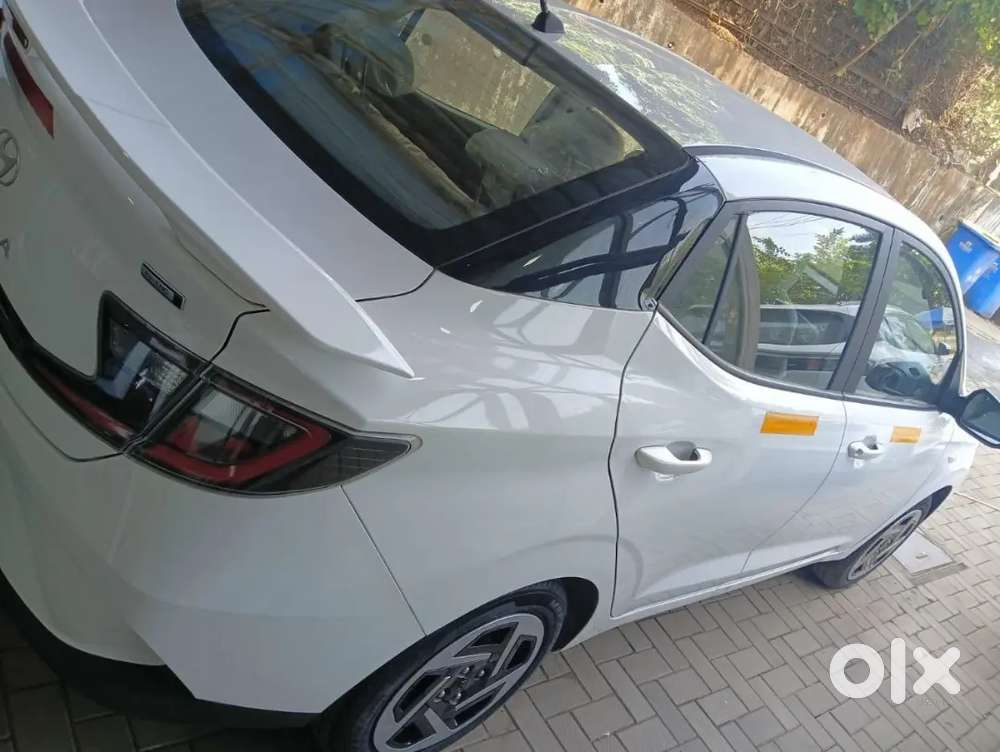 Hyundai Aura  And Wagonr Read Discription