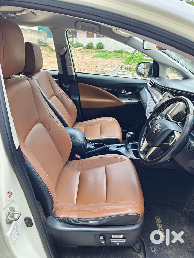 Toyota Innova Crysta 2.8z Automatic, 2018, Diesel