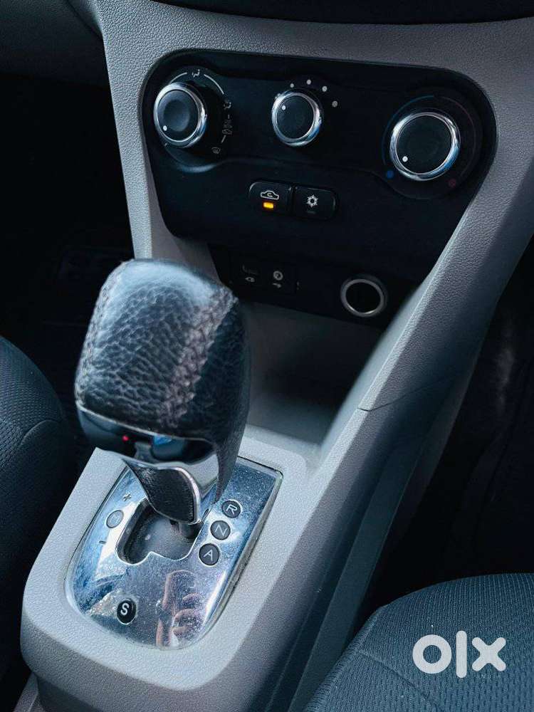 Tata Tiago 1.2 Revotron Xza, 2018, Petrol