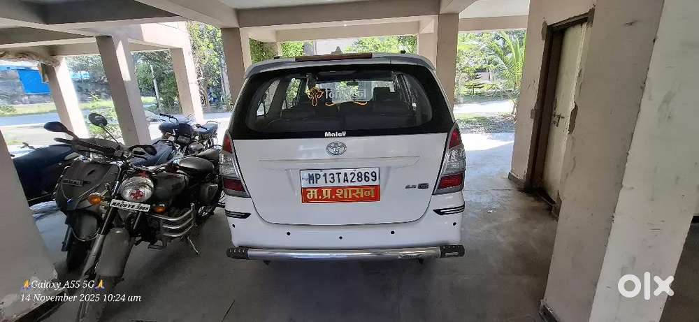 गाड़ी में कोई काम नहीं लेना हे ओर चलो