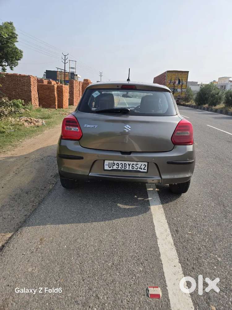 Maruti Suzuki Swift Zxi 2023 Cng
