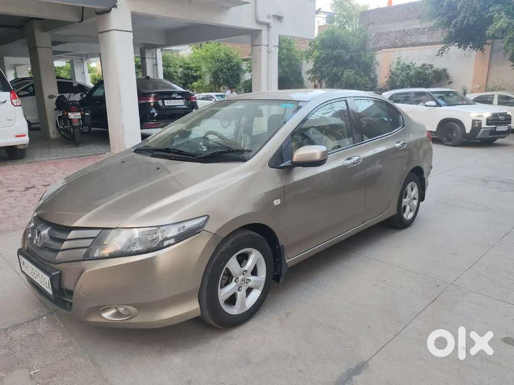 Very Good Condition Honda City Ivtec Automatic