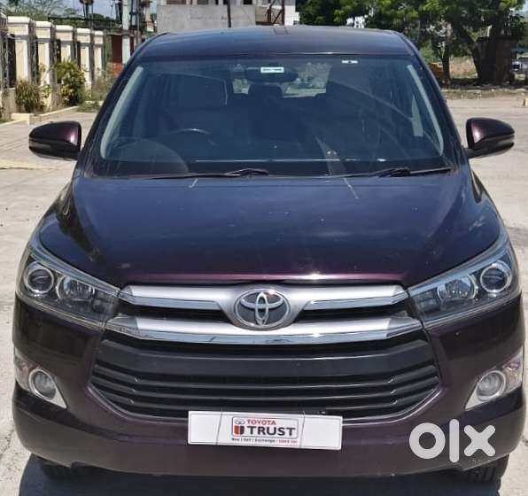 Toyota Innova Crysta 2.4 V 8 Str, 2017, Diesel