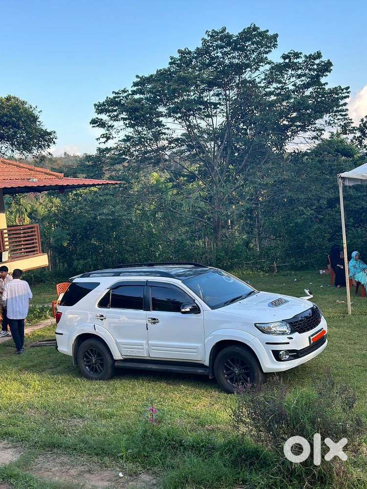 Toyota Fortuner 2015 Diesel Well Maintained