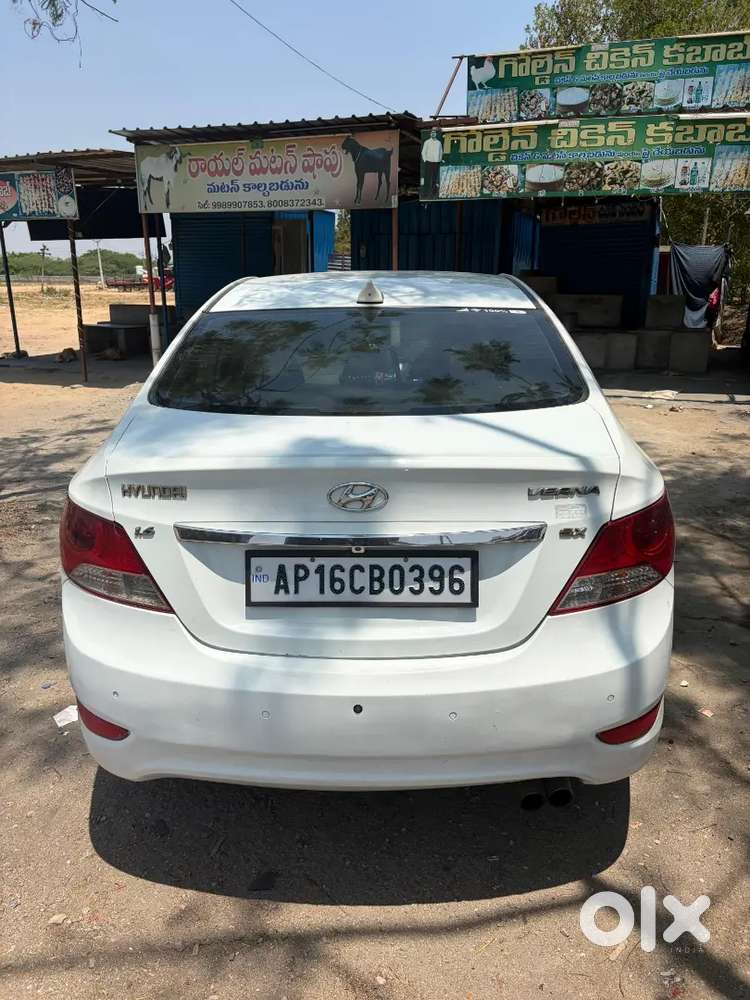Hyundai Verna For Sale 2012 Model