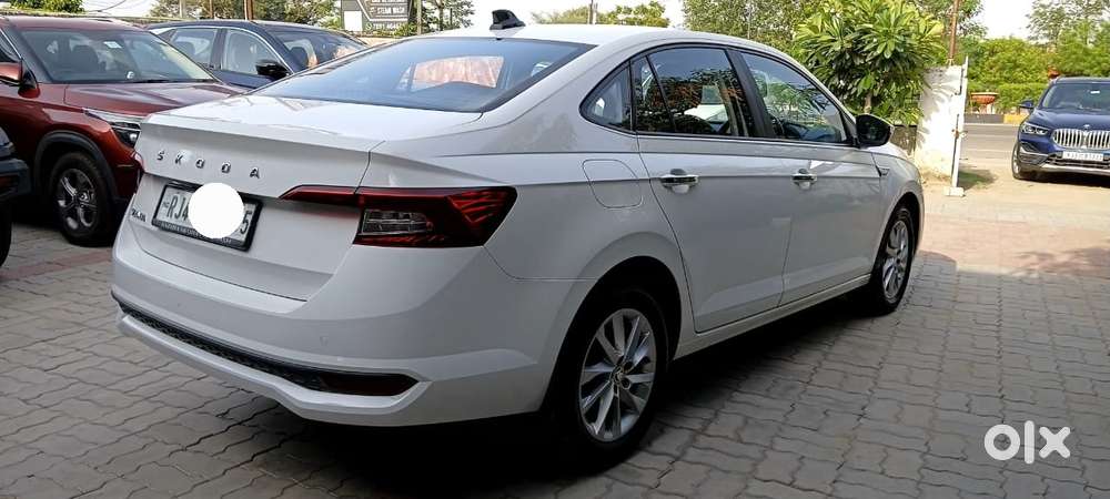 Skoda Slavia 1.0 Ambition Tsi, 2022, Petrol