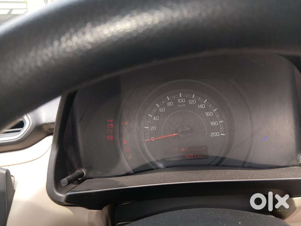 Maruti Suzuki Swift Dzire Lxi Option, 2022, Petrol