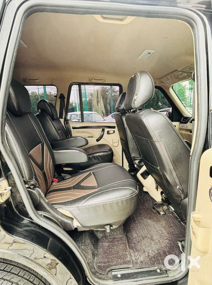 Mahindra Scorpio Classic 2.2 S 11 Mt 7 Cc, 2024, Diesel